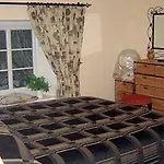 Station Farm 3*
