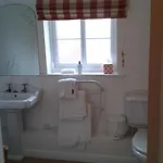 Station Farm 3*