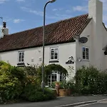Station Farm 3* Church Fenton