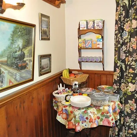 Station Farm בית הארחה