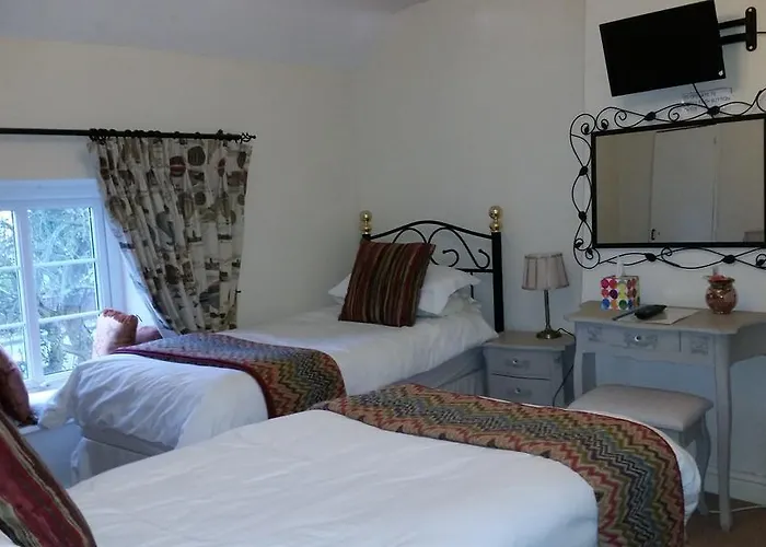 Station Farm Church Fenton