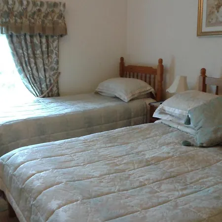 招待所 Station Farm